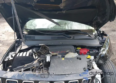 2020 Jeep Compass Latitude Fwd из США, поврежденный, VIN 3C4NJCBB5LT257567